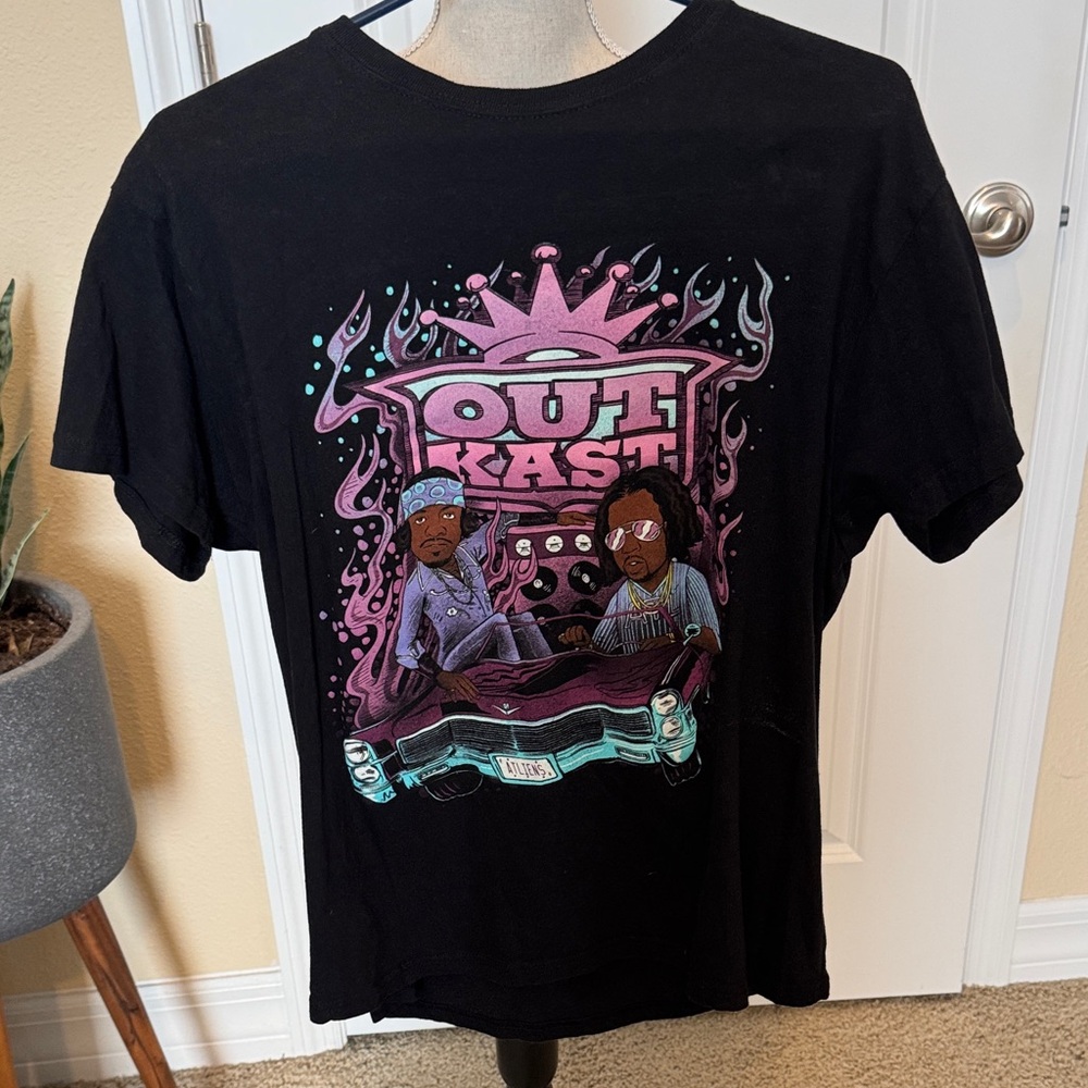 Outkast Black Graphic Men’s T-Shirt